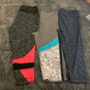 💪3 Pair Bundle of Cropped Workout Leggings💪